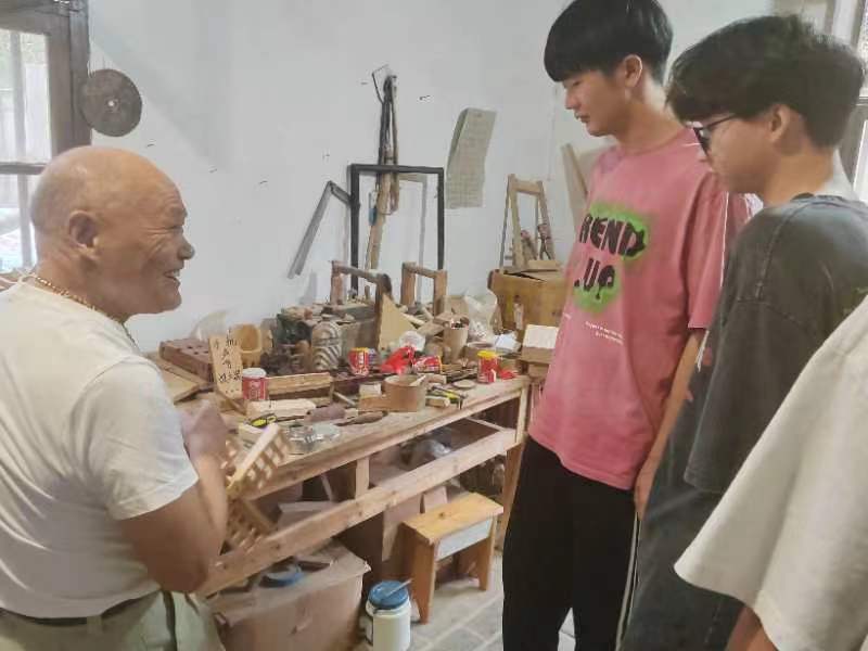 武漢鐵路職業(yè)技術(shù)學(xué)院鐵道運(yùn)輸管理與物流學(xué)院“匠心筑遺”實(shí)踐團(tuán)2023暑期三下鄉(xiāng)社會(huì)實(shí)踐活動(dòng)