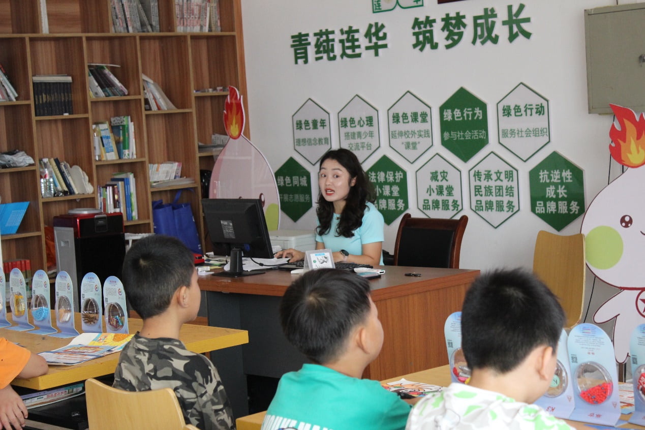 重外院三下鄉(xiāng)：抵制毒品誘惑，邁向健康生活