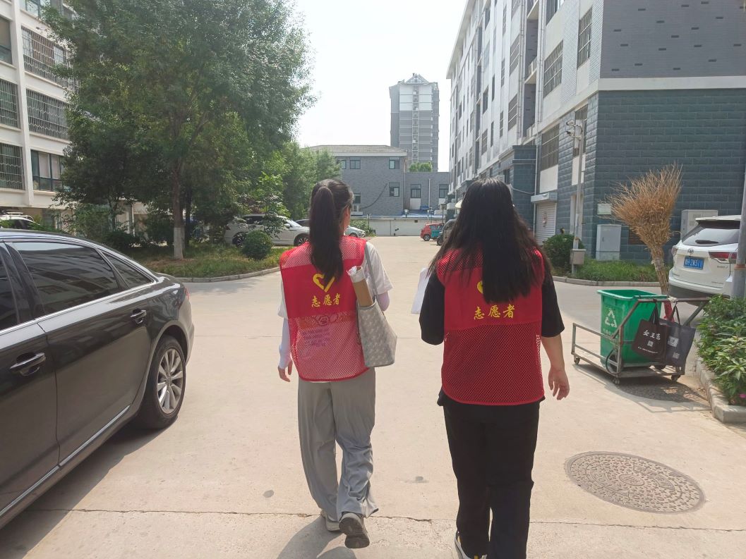 曲園學子三下鄉(xiāng)：倡導(dǎo)健康生活，養(yǎng)成良好習慣